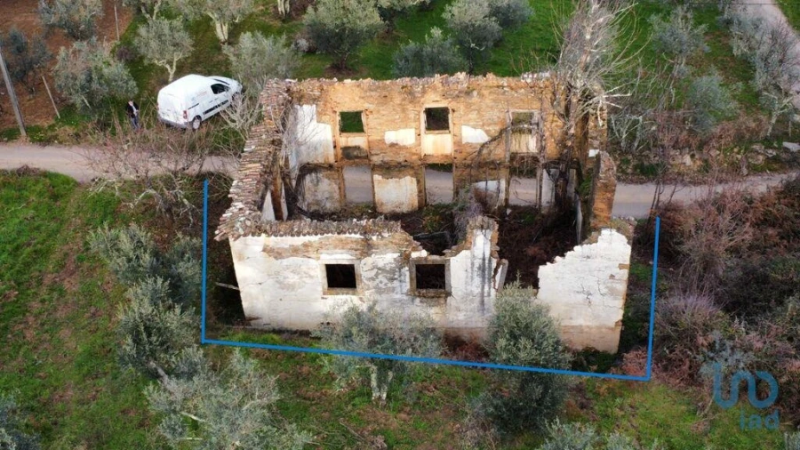 Moradia para Venda em Alvares Foto 14