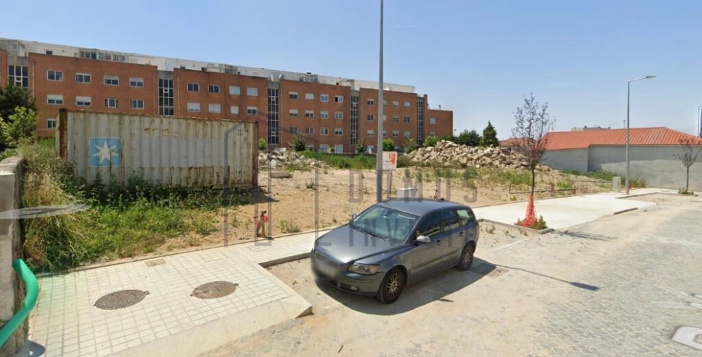 Terreno para Venda em São Mamede de Infesta e Senhora da Hora Foto 4