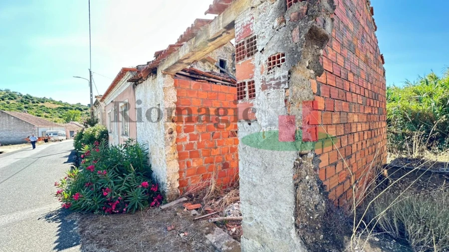 Moradia T4 para Venda em Arneiro das Milhariças Foto 5