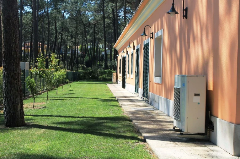 Moradia T5 para Venda em Charneca de Caparica e Sobreda Foto 8