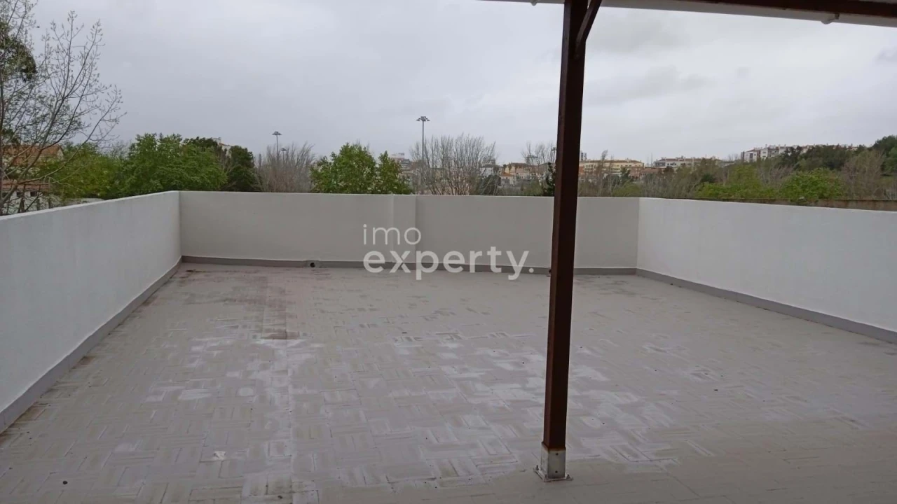 Negócio para Venda em Barreiro e Lavradio Foto 14