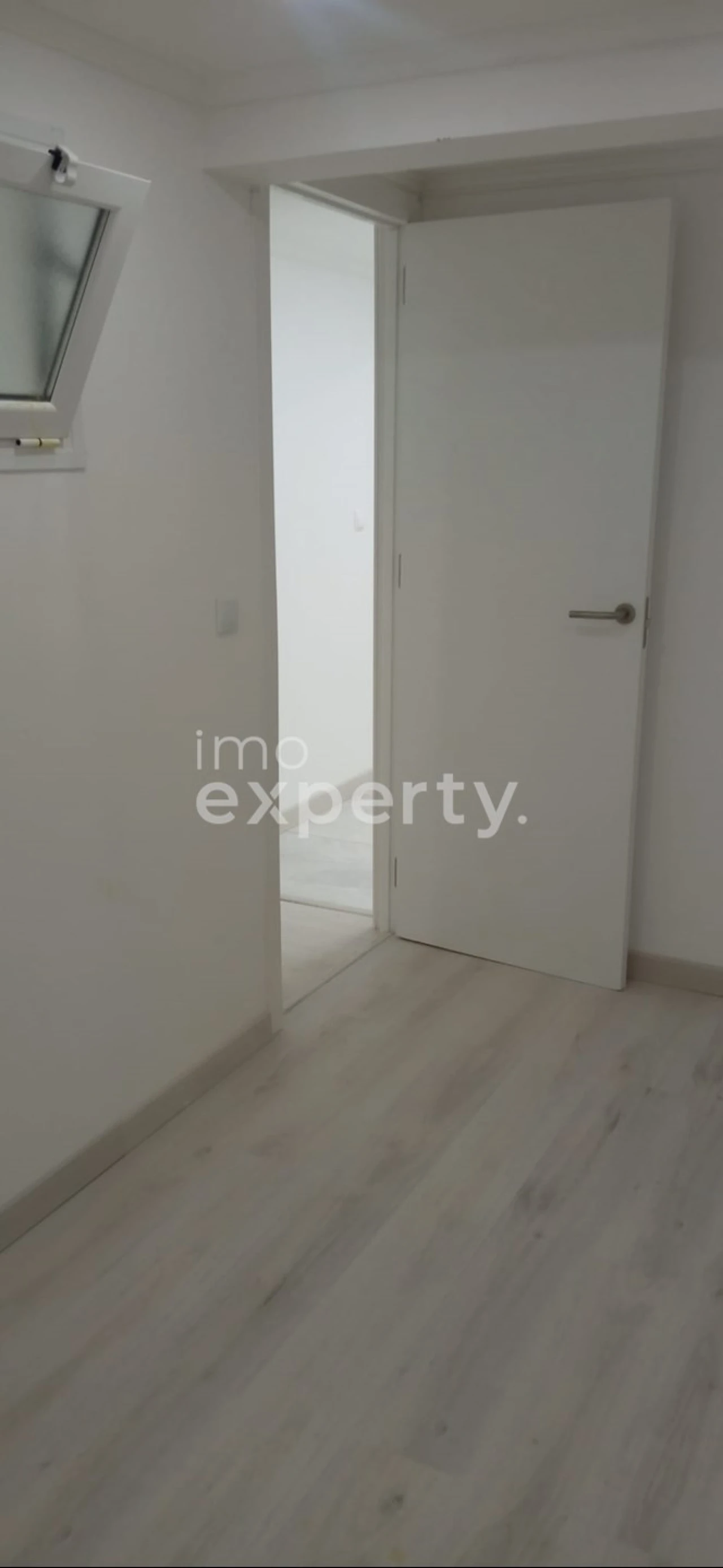 Negócio para Venda em Corroios Foto 6