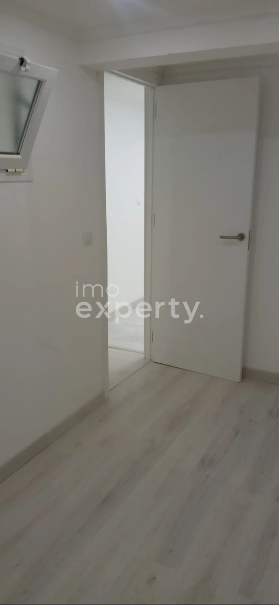 Negócio para Venda em Corroios Foto 6