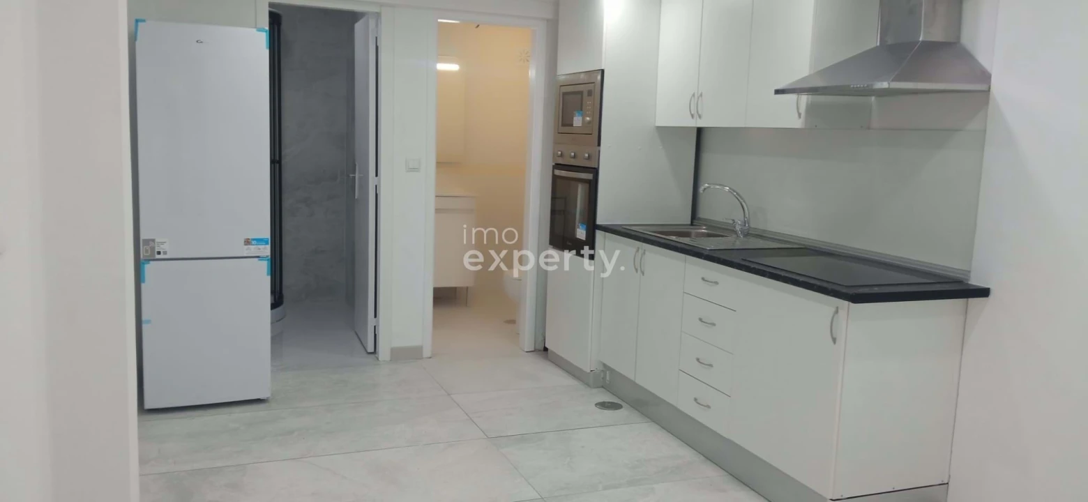 Negócio para Venda em Corroios Foto 5