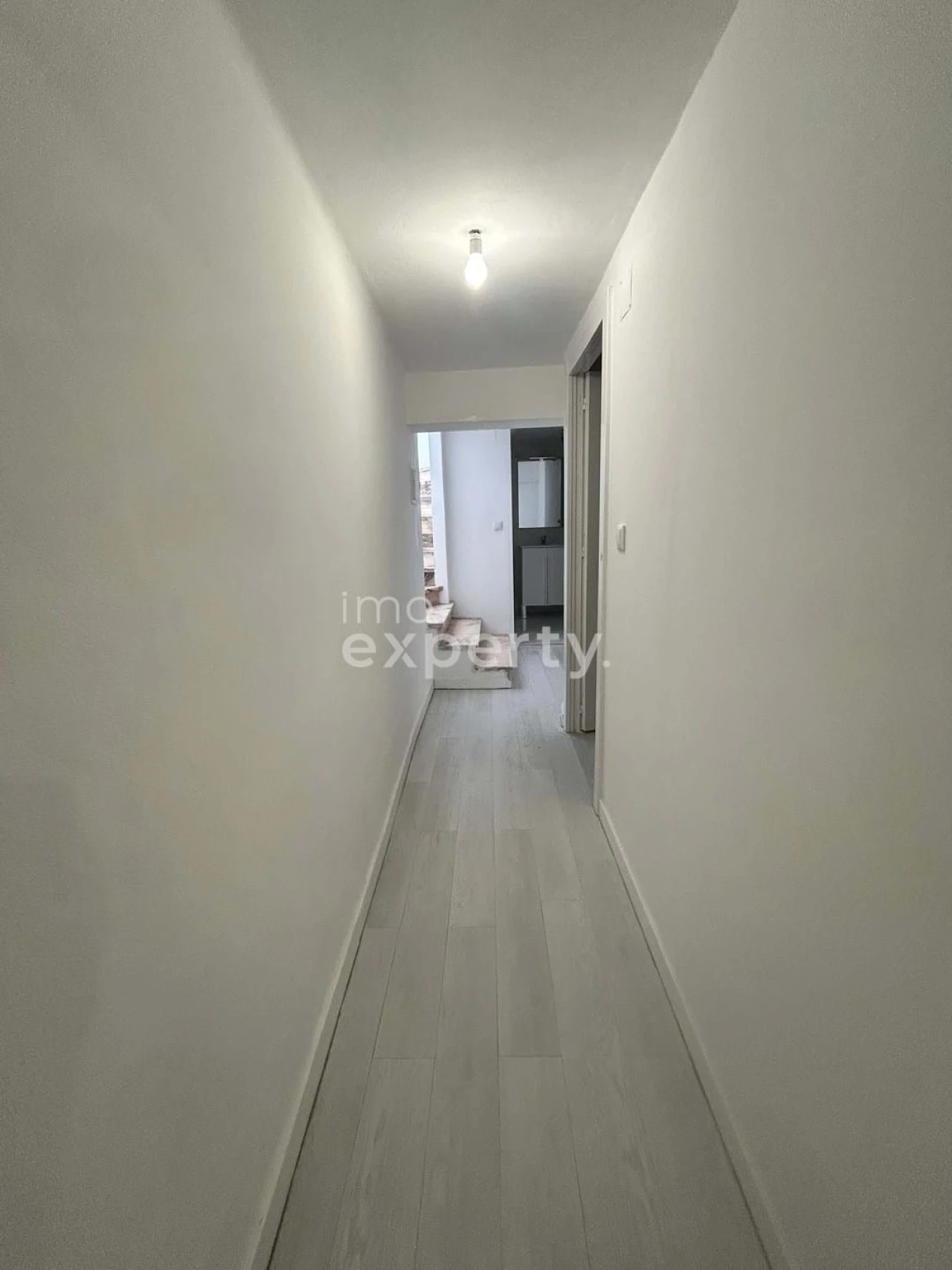 Negócio para Venda em Laranjeiro e Feijó Foto 2