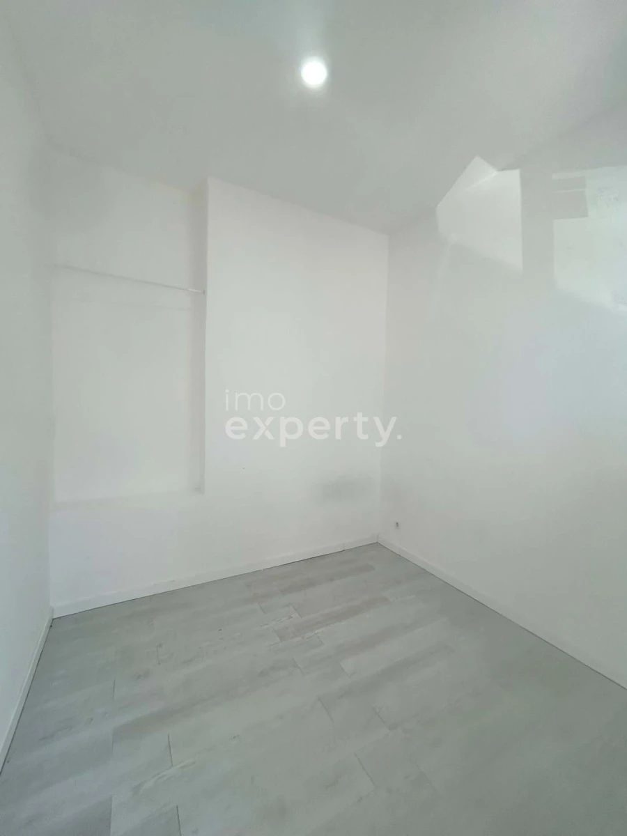 Negócio para Venda em Laranjeiro e Feijó Foto 10