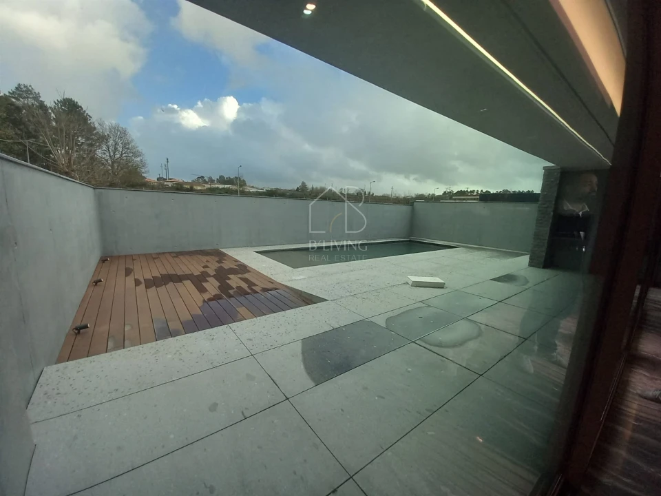 Moradia T0 para Venda em Palmeira Foto 20