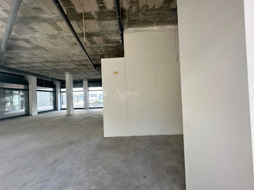 Loja para Venda em Viseu Foto 4