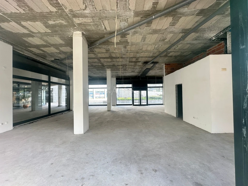 Loja para Venda em Viseu Foto 3