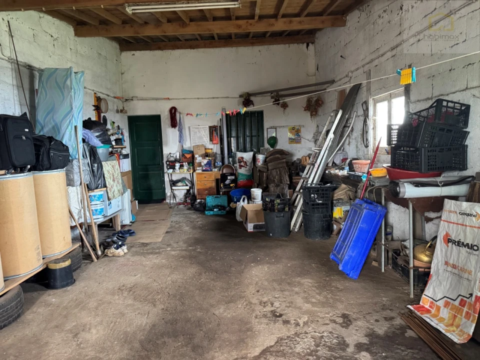 Armazém para Venda em Lomba da Fazenda Foto 11