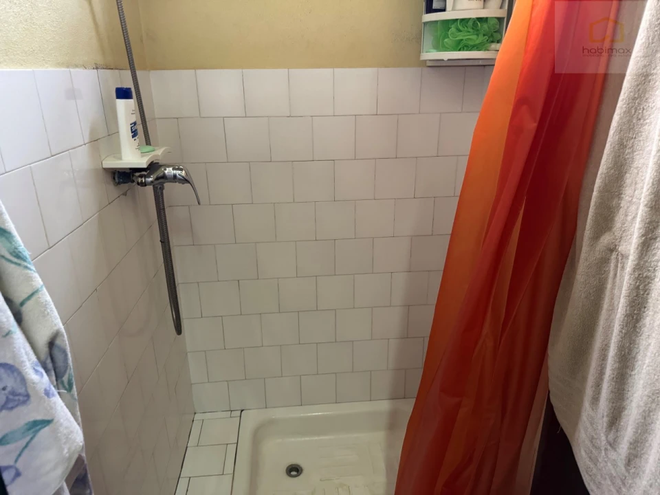 Armazém para Venda em Lomba da Fazenda Foto 15