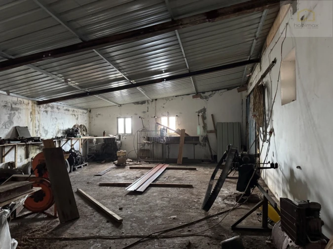 Armazém para Venda em Lomba da Fazenda Foto 9