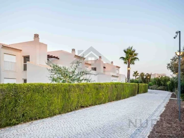 Moradia T2 para Venda em Lagoa e Carvoeiro