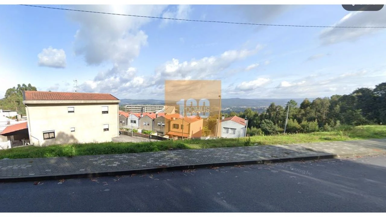 Terreno para Venda em Sandim, Olival, Lever e Crestuma Foto 1