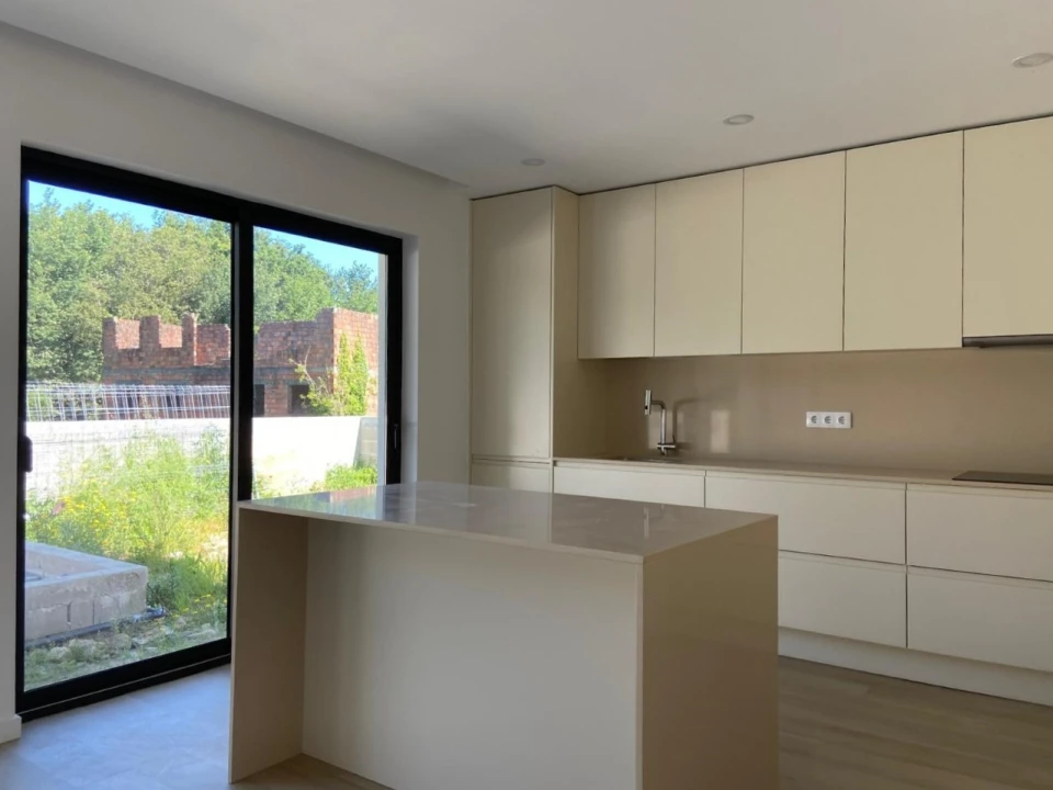 Moradia T3 para Venda em Reboreda e Nogueira Foto 1