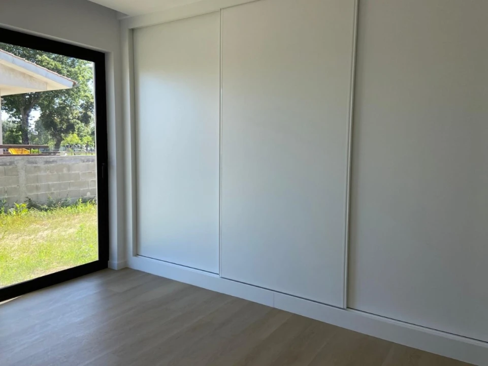 Moradia T3 para Venda em Reboreda e Nogueira Foto 7