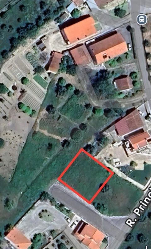 Terreno para Venda em São João Baptista e Santa Maria dos Olivais