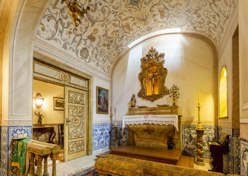 Moradia T6 para Venda em Carnide Foto 11