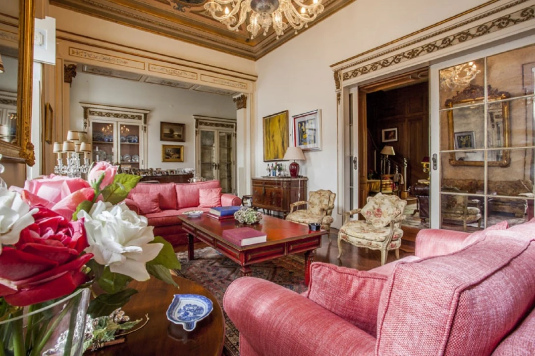 Moradia T6 para Venda em Carnide Foto 17