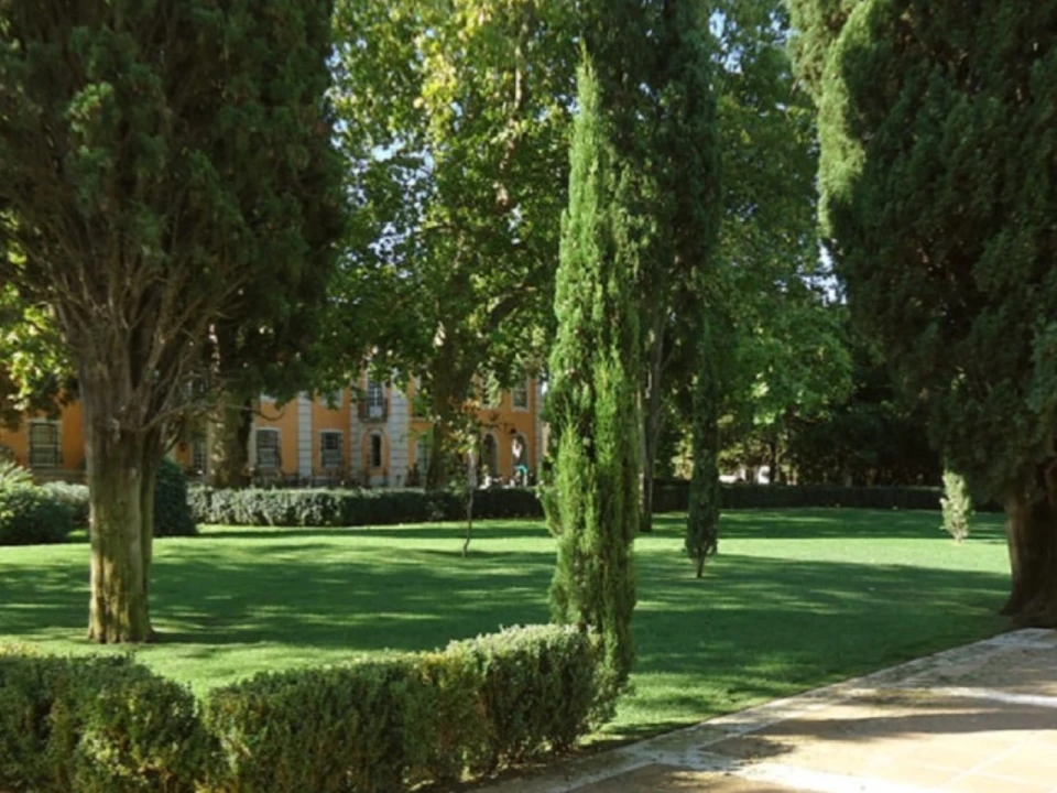 Moradia T6 para Venda em Carnide Foto 4