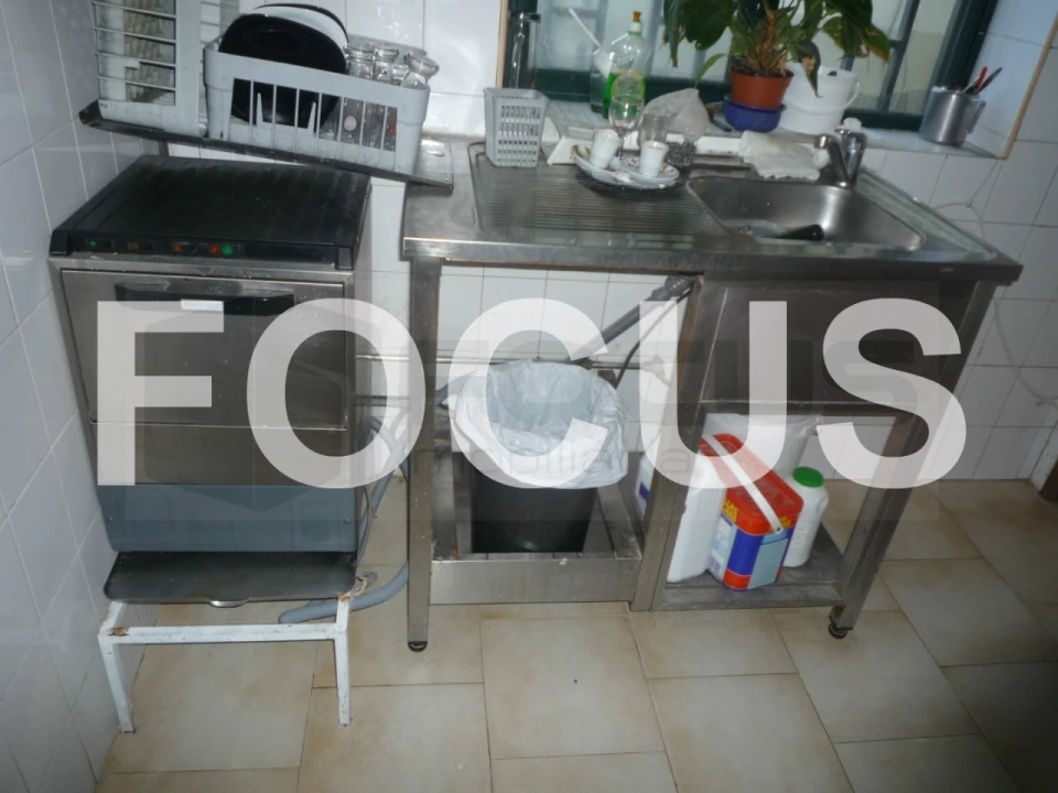 Negócio para Venda em Barrô e Aguada de Baixo Foto 11