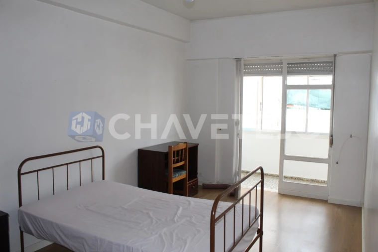 Apartamento T2 para Venda em São João Baptista e Santa Maria dos Olivais Foto 10