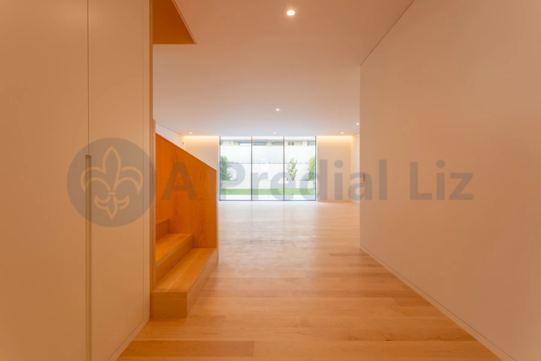 Apartamento T3 para Venda em Lordelo do Ouro e Massarelos Foto 15