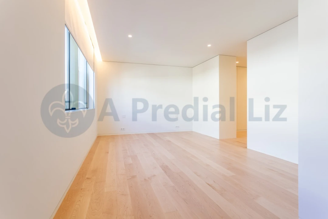 Apartamento T3 para Venda em Lordelo do Ouro e Massarelos Foto 36