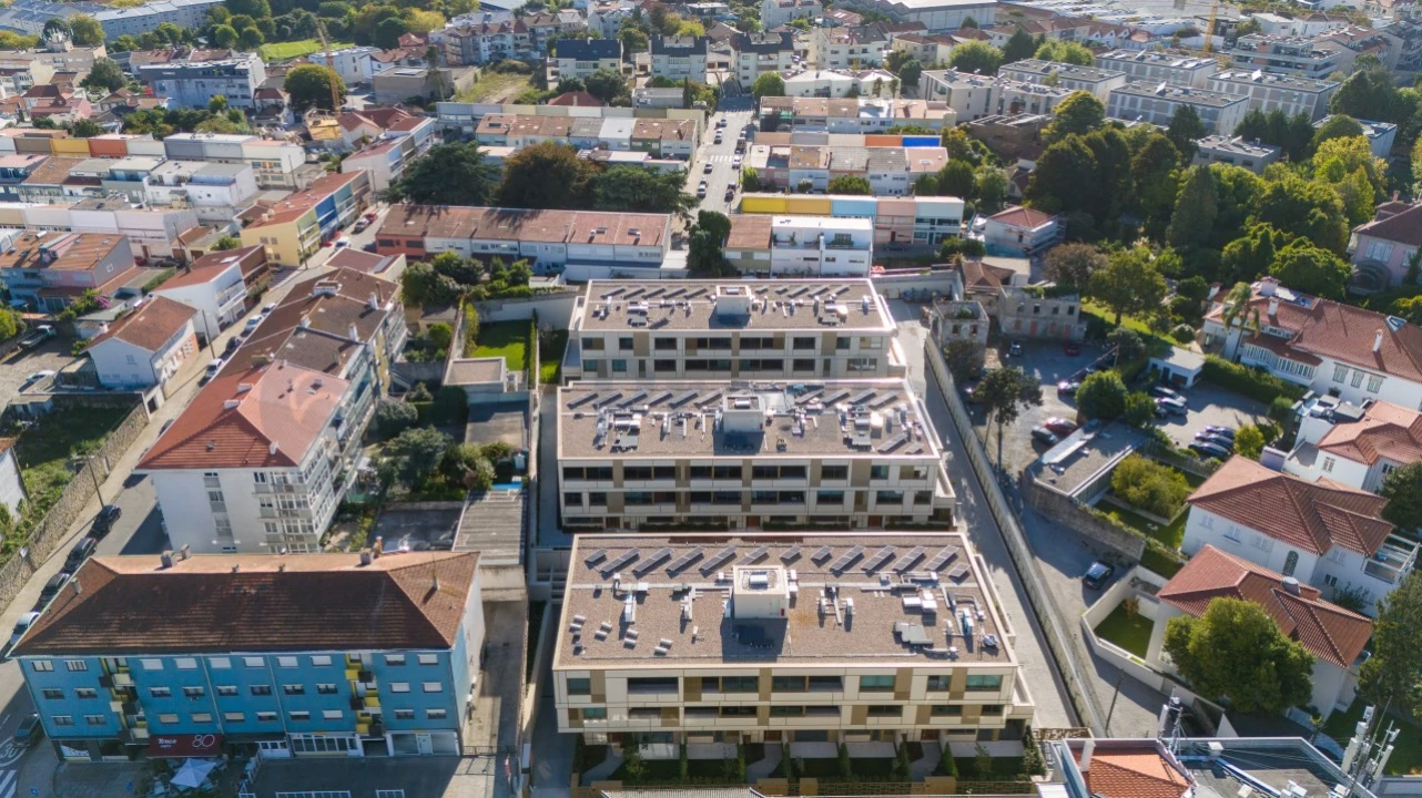 Apartamento T3 para Venda em Lordelo do Ouro e Massarelos Foto 40