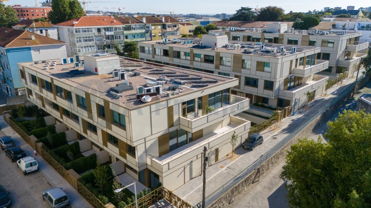 Apartamento T3 para Venda em Lordelo do Ouro e Massarelos Foto 42