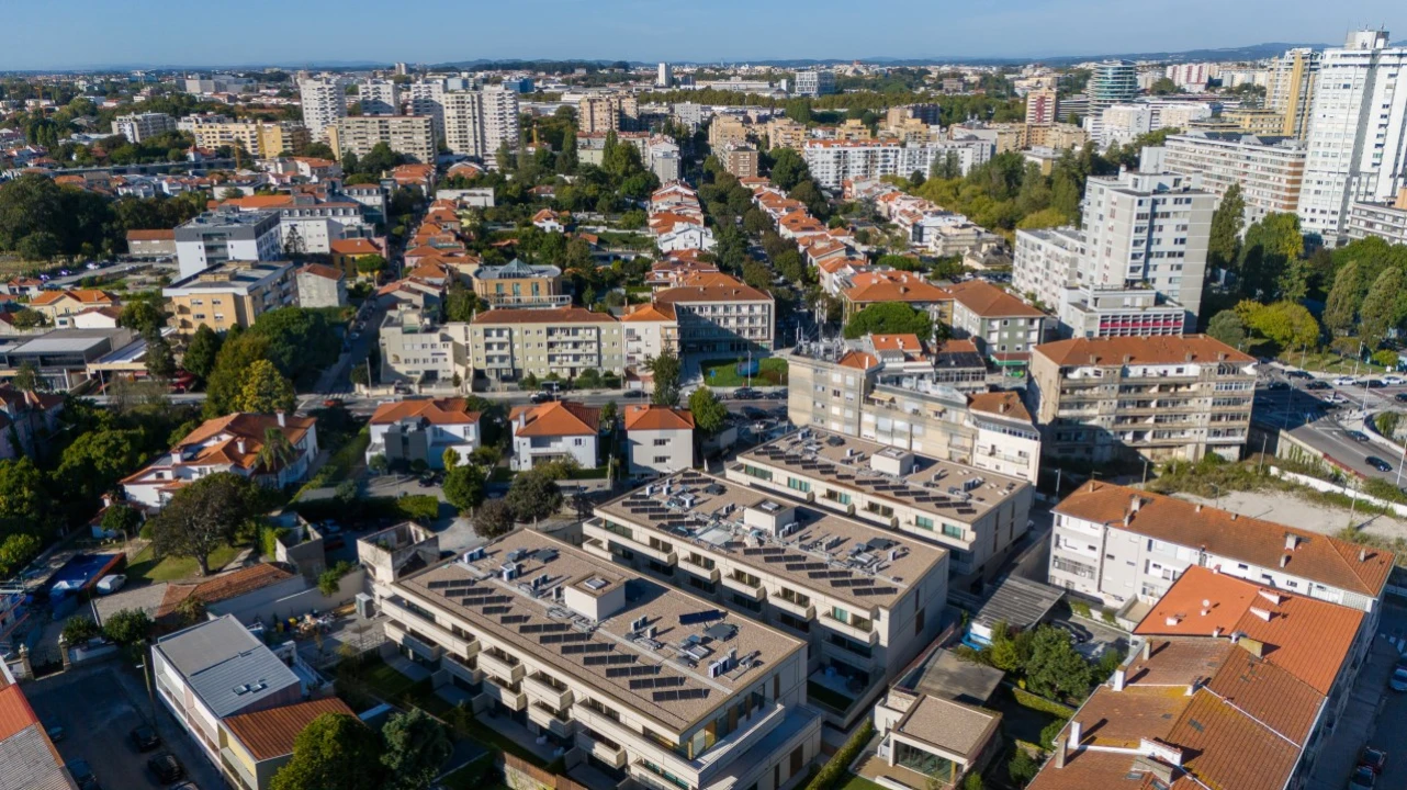 Apartamento T3 para Venda em Lordelo do Ouro e Massarelos Foto 47