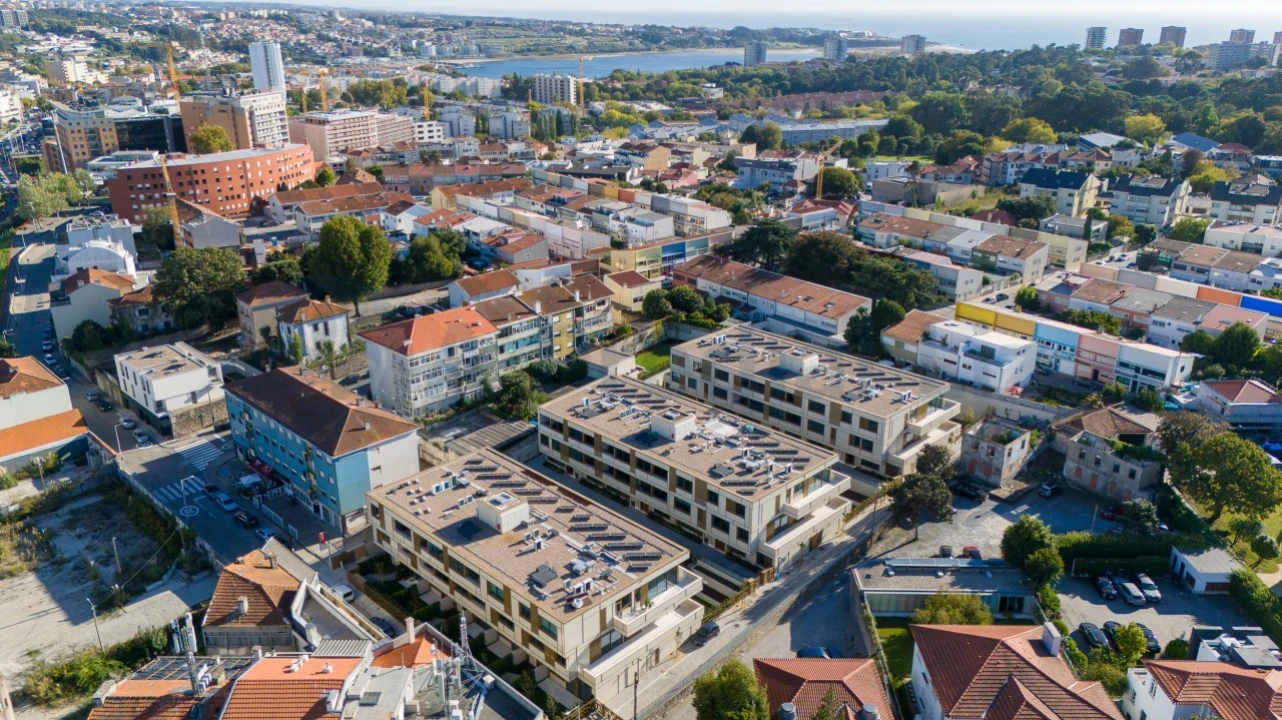 Apartamento T3 para Venda em Lordelo do Ouro e Massarelos Foto 49