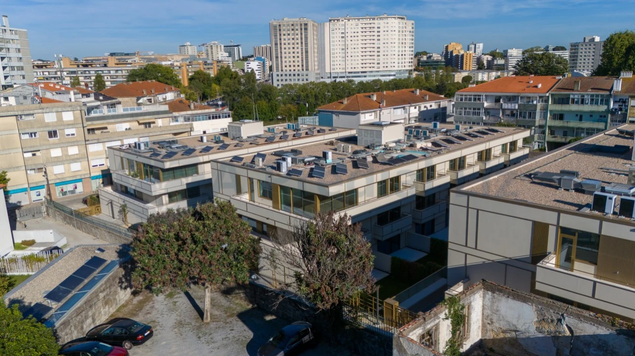 Apartamento T3 para Venda em Lordelo do Ouro e Massarelos Foto 51