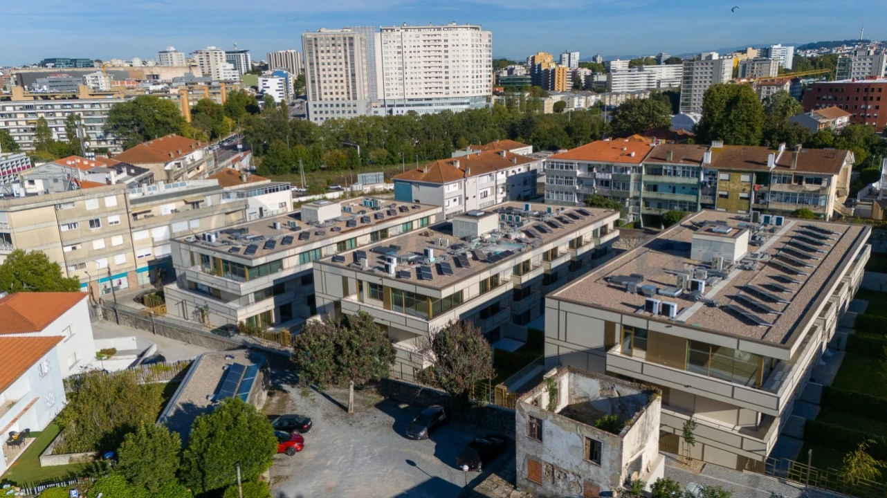 Apartamento T3 para Venda em Lordelo do Ouro e Massarelos Foto 52