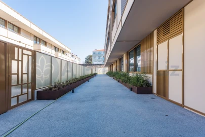 Apartamento T3 para Venda em Lordelo do Ouro e Massarelos