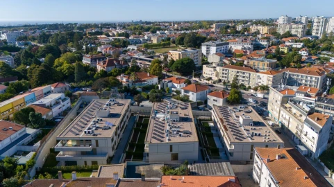 Apartamento T3 para Venda em Lordelo do Ouro e Massarelos