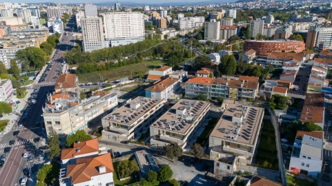 Apartamento T3 para Venda em Lordelo do Ouro e Massarelos