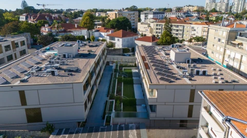 Apartamento T3 para Venda em Lordelo do Ouro e Massarelos