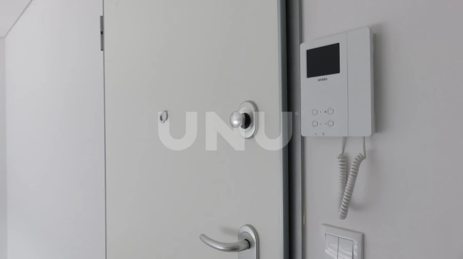 Apartamento T3 para Venda em Corroios Foto 16