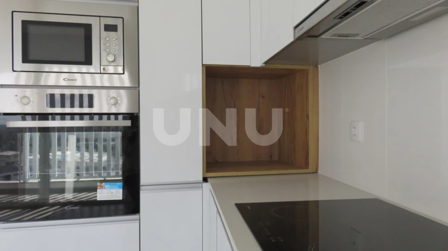 Apartamento T3 para Venda em Corroios Foto 1