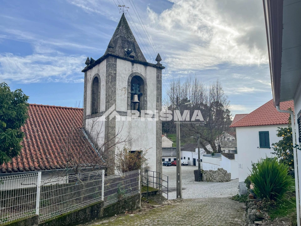 Moradia T3 para Venda em São Vicente da Beira Foto 9