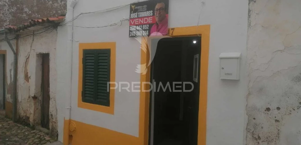 Moradia T2 para Venda em Montalvão