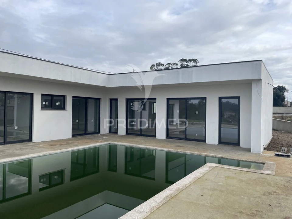 Moradia T3 para Venda em Barqueiros Foto 3