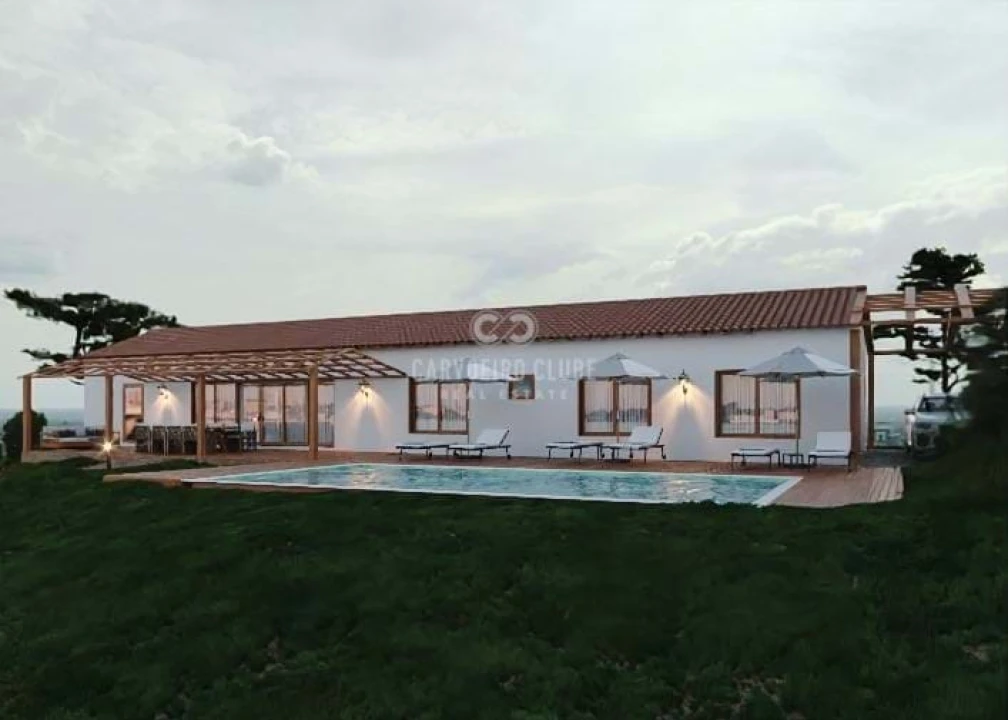 Moradia T4 para Venda em Armação de Pera Foto 11