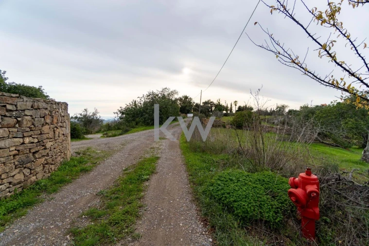 Terreno para Venda em Santa Barbara de Nexe Foto 14