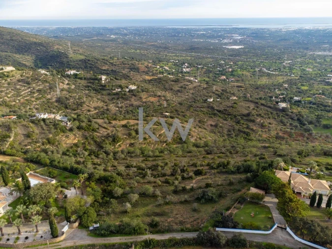 Terreno para Venda em Santa Barbara de Nexe Foto 2