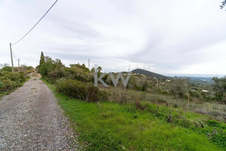Terreno para Venda em Santa Barbara de Nexe Foto 16