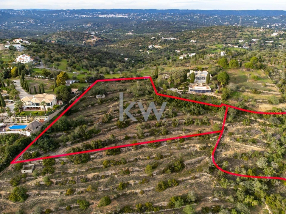 Terreno para Venda em Santa Barbara de Nexe Foto 4