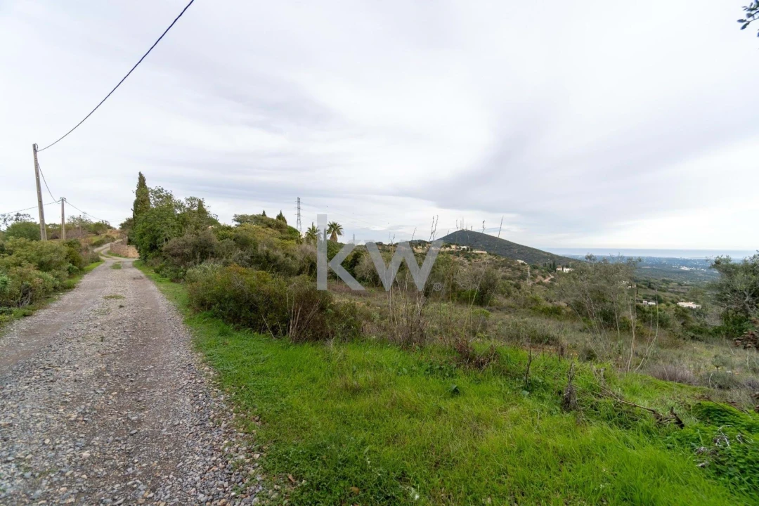 Terreno para Venda em Santa Barbara de Nexe Foto 16