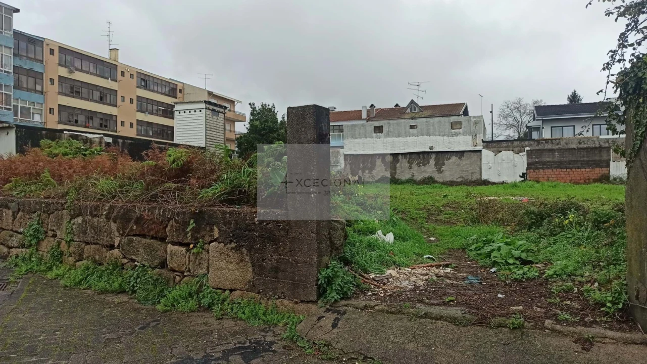 Terreno para Venda em Ermesinde Foto 3